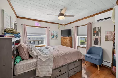208 Hudson St, Fall River, MA 02720 - Photo 31