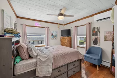 208 Hudson St, Fall River, MA 02720 - Photo 31