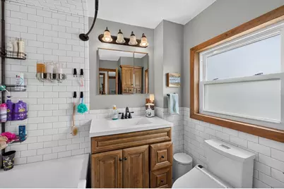 208 Hudson St, Fall River, MA 02720 - Photo 27