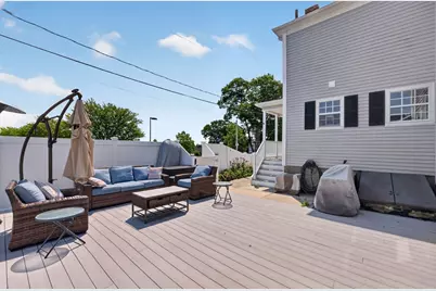 208 Hudson St, Fall River, MA 02720 - Photo 3