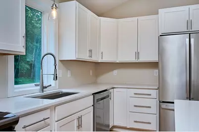 58 Pleasant St, Southampton, MA 01073 - Photo 7