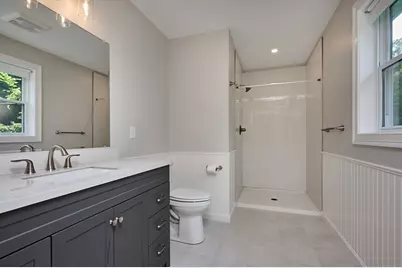 58 Pleasant St, Southampton, MA 01073 - Photo 15