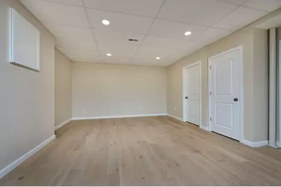 58 Pleasant St, Southampton, MA 01073 - Photo 25
