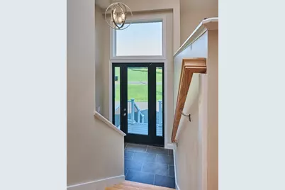 58 Pleasant St, Southampton, MA 01073 - Photo 23