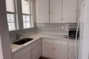 207 Pearl St, Malden, MA 02148 - Photo 3