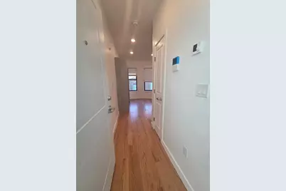 165 Hawthorne St #204, Chelsea, MA 02150 - Photo 5