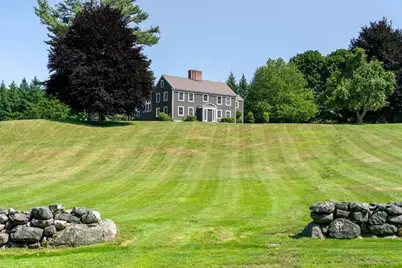 47 East St, Middleton, MA 01949 - Photo 1