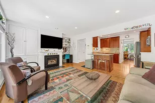 91 Hillside Dr, Wayland, MA 01778 - Photo 9