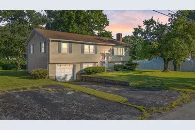 15 Blue Jay Avenue, Dracut, MA 01826 - Photo 9