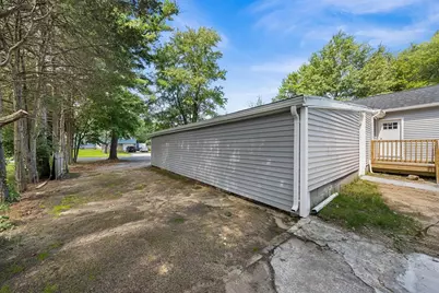 211 Bonnie Brae Dr, West Springfield, MA 01089 - Photo 33