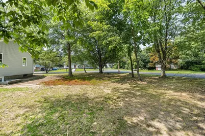 211 Bonnie Brae Dr, West Springfield, MA 01089 - Photo 35