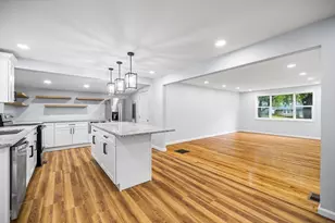211 Bonnie Brae Dr, West Springfield, MA 01089 - Photo 11