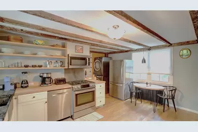 1574-1579 Pleasant St, Lee, MA 01260 - Photo 9