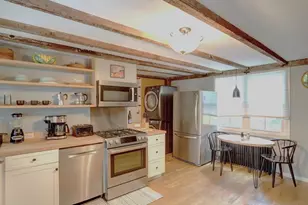 1574-1579 Pleasant St, Lee, MA 01260 - Photo 9