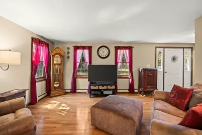 461 Hodges St, Taunton, MA 02780 - Photo 13