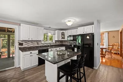 461 Hodges St, Taunton, MA 02780 - Photo 17