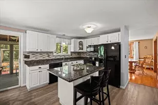 461 Hodges St, Taunton, MA 02780 - Photo 17