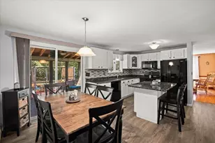 461 Hodges St, Taunton, MA 02780 - Photo 19