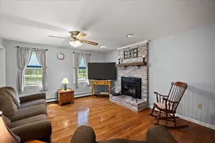 461 Hodges St, Taunton, MA 02780 - Photo 23