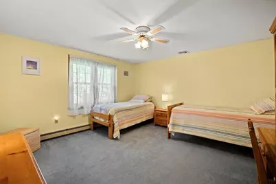 461 Hodges St, Taunton, MA 02780 - Photo 33