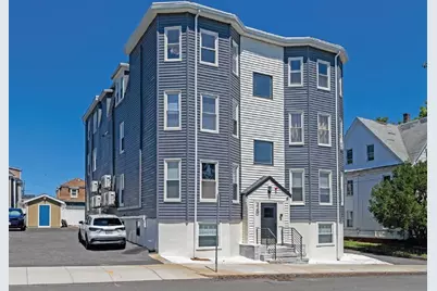 18 Fitzhenry Square, Revere, MA 02151 - Photo 7