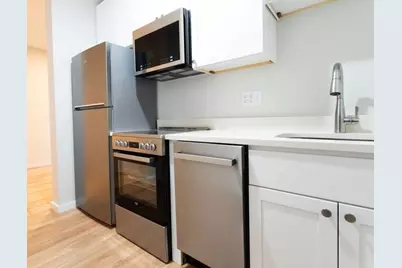 18 Fitzhenry Square, Revere, MA 02151 - Photo 11