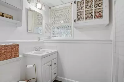 251 Mendon Street, Blackstone, MA 01504 - Photo 25
