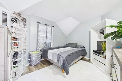 10 Ashley St, New Bedford, MA 02744 - Photo 5
