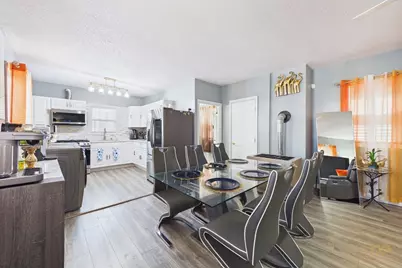 10 Ashley St, New Bedford, MA 02744 - Photo 9