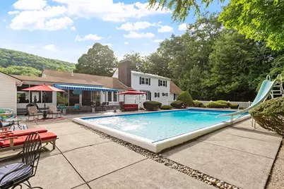 905 West St, Leominster, MA 01453 - Photo 3