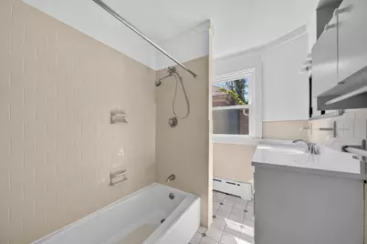 370 Maple Street #1, New Bedford, MA 02740 - Photo 15