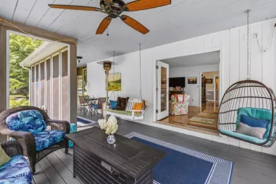 22 Miller Avenue, Southampton, MA 01073 - Photo 9