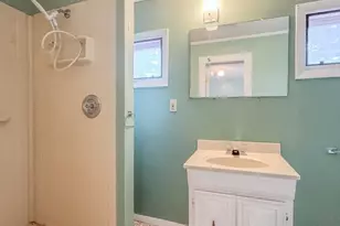 54 Fairview St E, Greenfield, MA 01301 - Photo 19