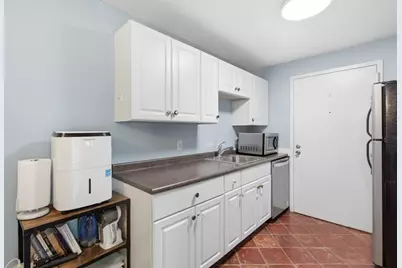 9 Village Hill Lane #13, Natick, MA 01760 - Photo 3