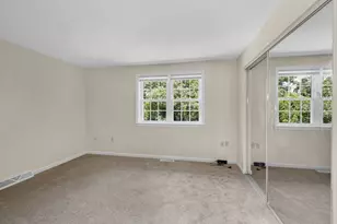 11 Kennedy Dr, Chelmsford, MA 01863 - Photo 15