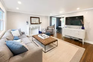 7 John St, Needham, MA 02494 - Photo 3