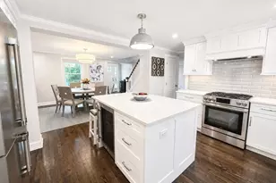 7 John St, Needham, MA 02494 - Photo 13