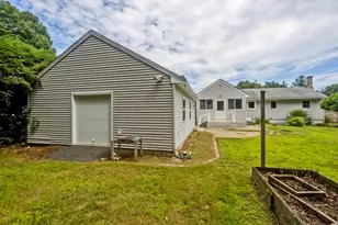 293 N Loomis St, Southwick, MA 01077 - Photo 39