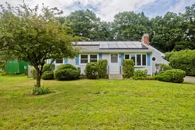 293 N Loomis St, Southwick, MA 01077 - Photo 1