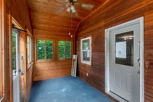 293 N Loomis St, Southwick, MA 01077 - Photo 35