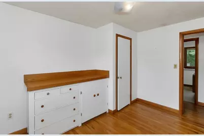 293 N Loomis St, Southwick, MA 01077 - Photo 29