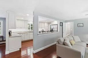 17 Hickory Ln, Framingham, MA 01701 - Photo 15