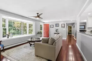 17 Hickory Ln, Framingham, MA 01701 - Photo 7