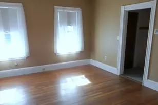 28 Blake St, Quincy, MA 02170 - Photo 7
