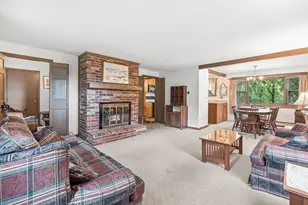 6 Woodbury Ln, Rockport, MA 01966 - Photo 3