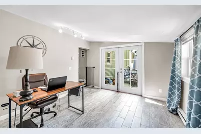 138 Endicott St, Springfield, MA 01118 - Photo 25