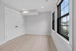 11 Lowell St, Arlington, MA 02476 - Photo 17