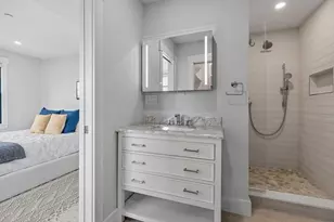 11 Lowell St, Arlington, MA 02476 - Photo 15
