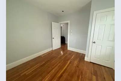 139 Lawton Ave #9, Lynn, MA 01902 - Photo 9