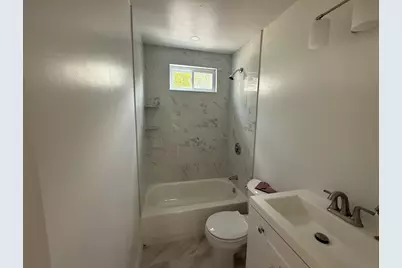 139 Lawton Ave #9, Lynn, MA 01902 - Photo 7